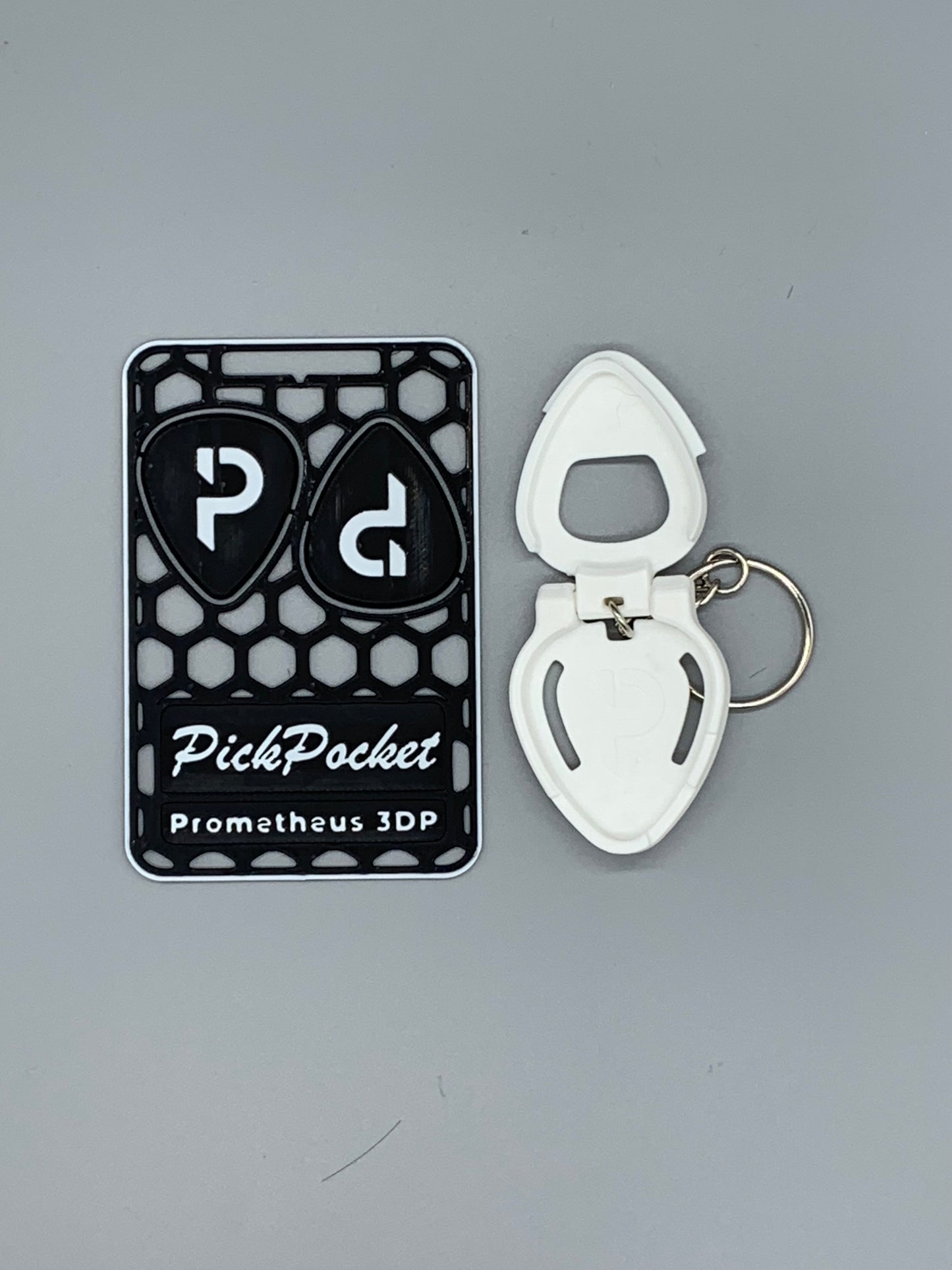 PickPocket - White